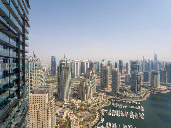 Infinity Properties - Luxury Properties - Real Estate Brokers - Dubai Properties - Marina Gate 2. Dubai Marina, Dubai