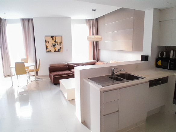 Infinity Properties. Luxury Properties. Living Room. The Voleo. Business Bay. Dubai.